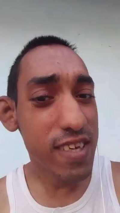 wagthromân default când primește 2 upvoți