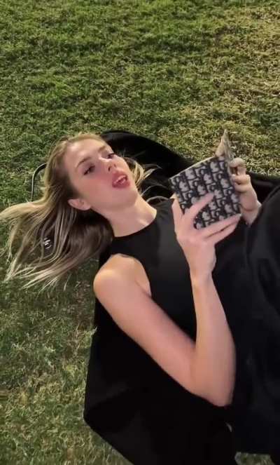 @mimisskate (mods these clips are directly from her tiktok)