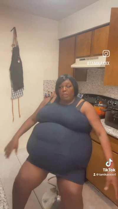 Don't give her any margaritas pls 