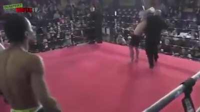 This is why you don’t fuck with the referee