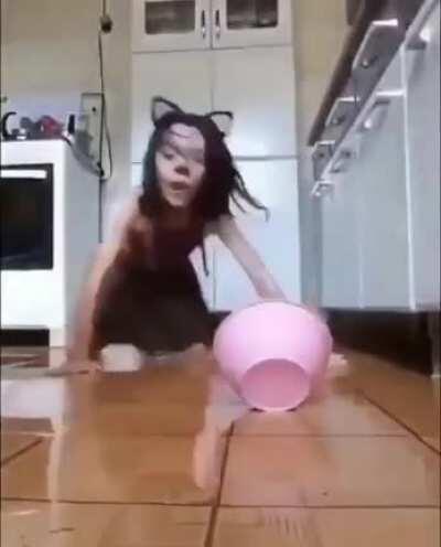 Thanks, I hate creepy weirdo cat Samara