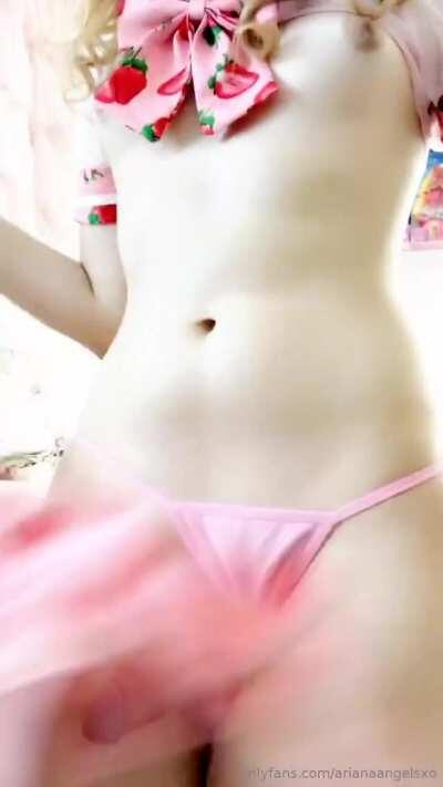 Love this outfit!💐😍