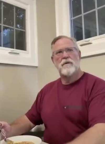 When that new slaves outro hits 😳