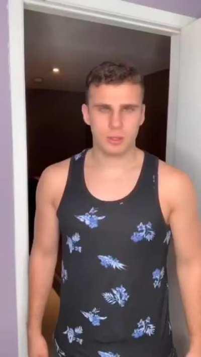 Me going into my mom's phone