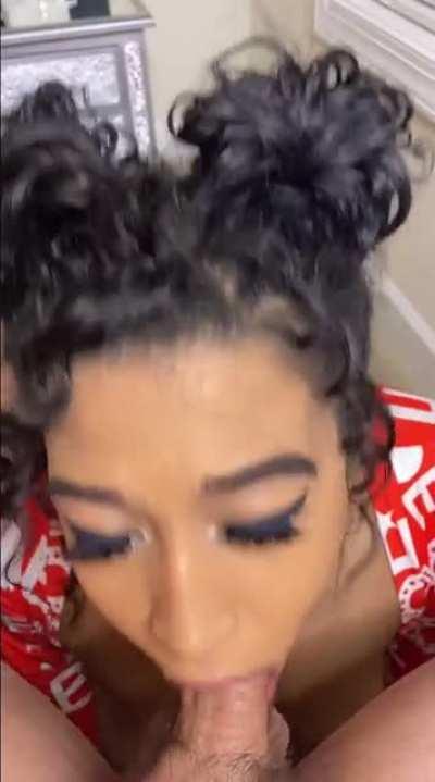 I hope your last Tinder date was this fun