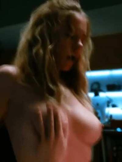 Let's agree that's every man's dream having Sydney Sweeney riding him like this