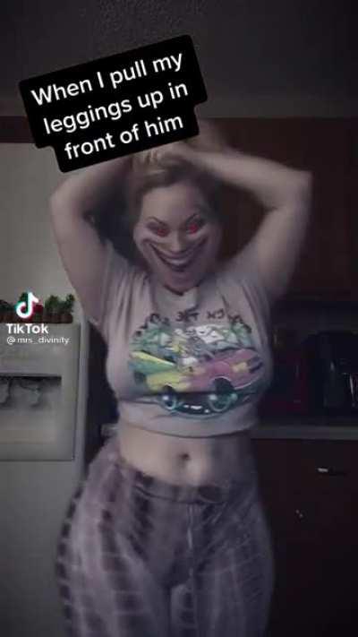 Soft & Jiggly No.490 😍🍑