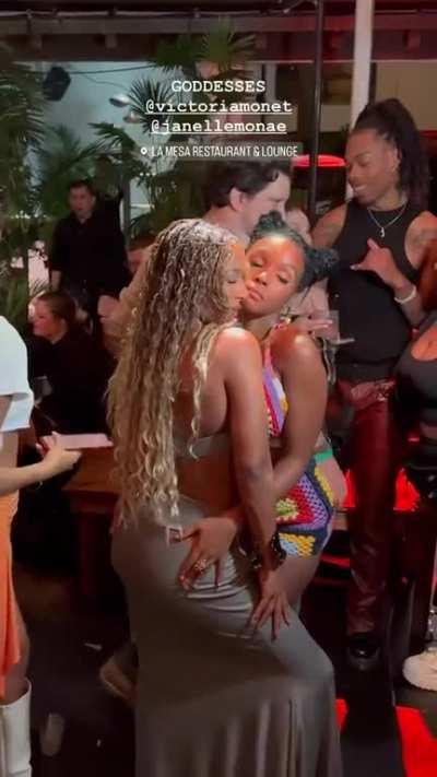 Victoria Monét & Janelle Monáe