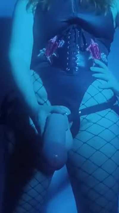 I bet looking at my 12 inches strap got you drooling already