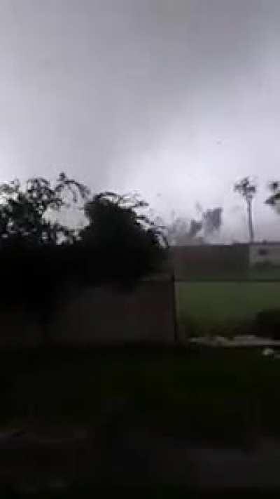 What it feels like to be too close to a tornado (recorded yesterday in Czech Republic)