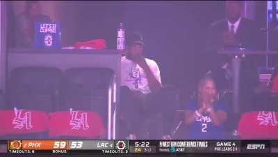 [Highlight] Mike Breen after the Clippers basket: 