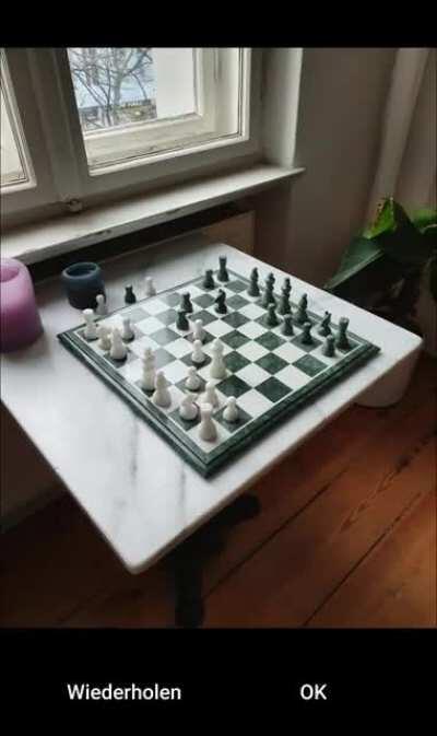 Web app that digitizes the chessboard positions in pictures from any angle
