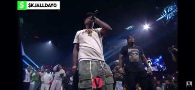 Kiss brought the energy