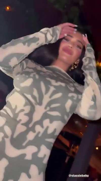 Hottest video in existence