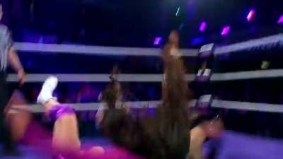 Stephie Slays carried by Jessicka Havok