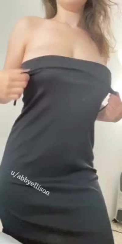 Just knowing that you are watching this makes my nipples hard ☺️😅 (OC)