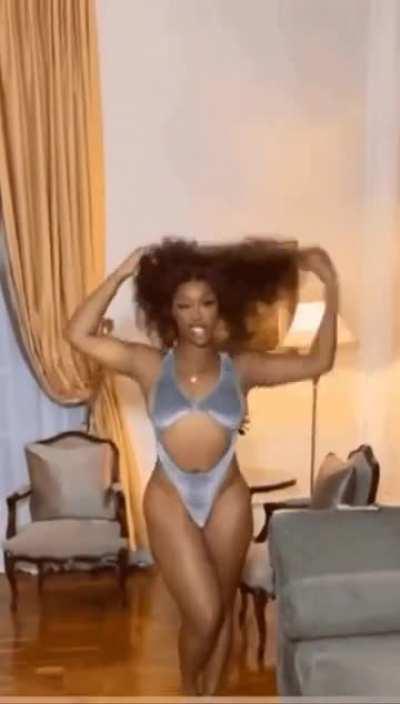 Does anyone want me to make a joip about sza?