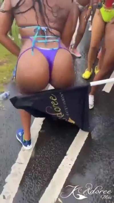 St.Lucian beats and carnival vibes 🔥🇱🇨 (@k.adoree_ent)