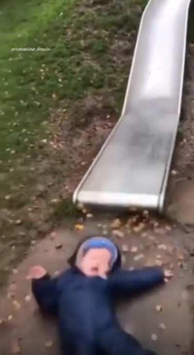 Dad's day to entertain the kid