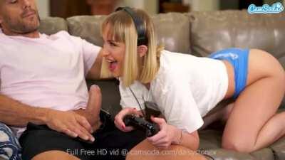 Fucks her StepDad and lets him creampie her!