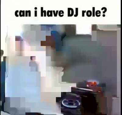 dj role