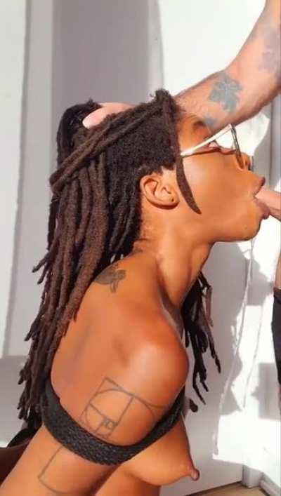 Thank you for an amazing first year on Reddit! I'm so happy to be ringing in 2022 with all 20K of you🥳 To celebrate I'm offering my first ever Reddit promo! FREE 20min B/G facefucking porno🤤 to the next 200 new fans on OF💌 Just mention 