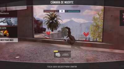 yo sabia qe alguien me seguía...