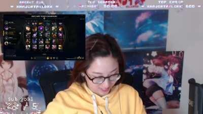 Janet and Celine wholesome moment 😚