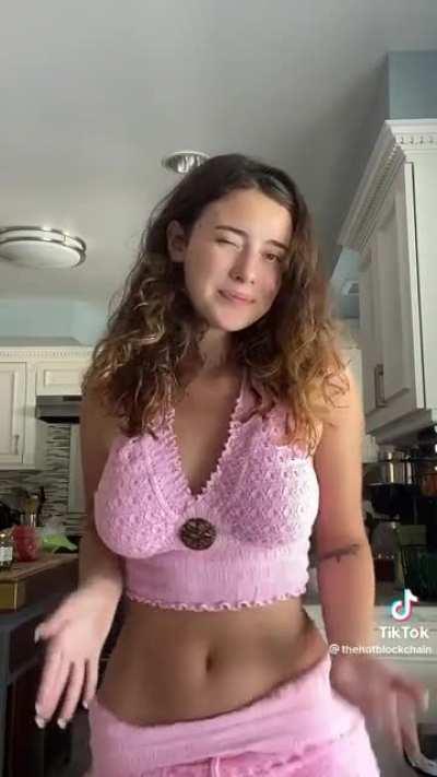 Those hips though 🥵