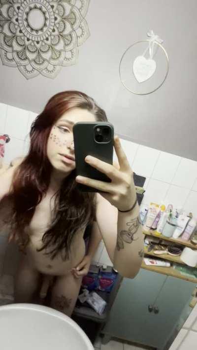 If i would be your girlfriend, would we fuck before showering?🥰