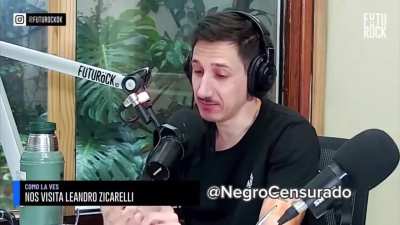 -Y si sale mal? -Flaco, el economista que lleva Rebord a Blender dijo que Caputo es el mejor ministro de la historia en Futurock