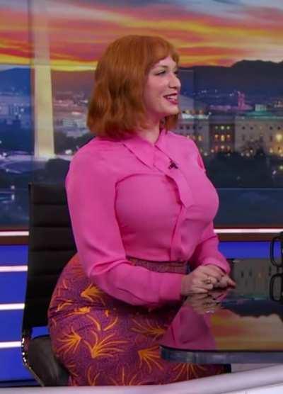 Christina Hendricks bouncing Tits