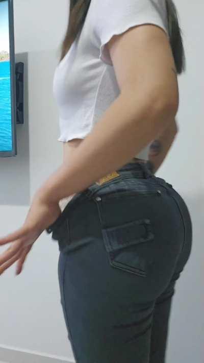 I hope latinas like me are on your bucket list.. and if not hope you add them now!