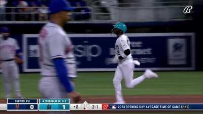 [Highlight] Jazz Chisholm crushes a solo homer to put the Marlins up 2-0