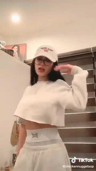 grabe ka talaga criselda 🔥🥵