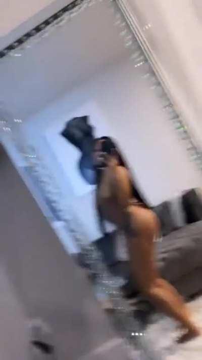 Dat thang 🍑 thangin'🍑🤳🏽