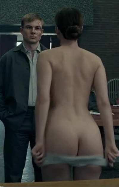 Jennifer Lawrence ASE