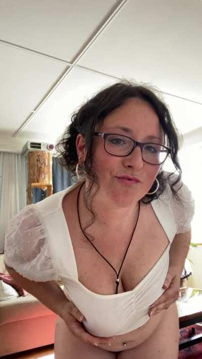 Eat me instead of what’s in the fridge?