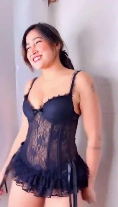 Sofia ansari ass show