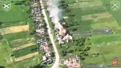 Ukrainian artillery battalion TUR of the 225th Assault Regiment hit and destroyed the position of a group of Russian soldiers. 23.10.2025