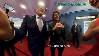 YouTubers meet Tom Cruise and realize he knows them