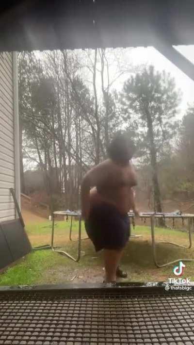 Nigga beefy as hell, feel bad for the trampoline tho twin