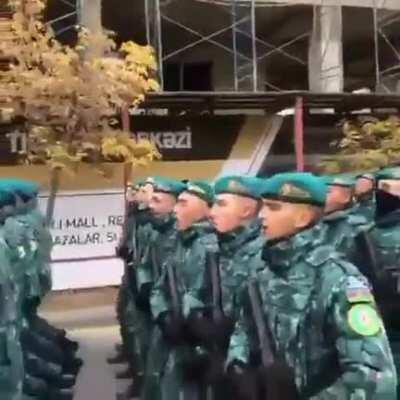 Azerbaijani soldiers practicing for the parade