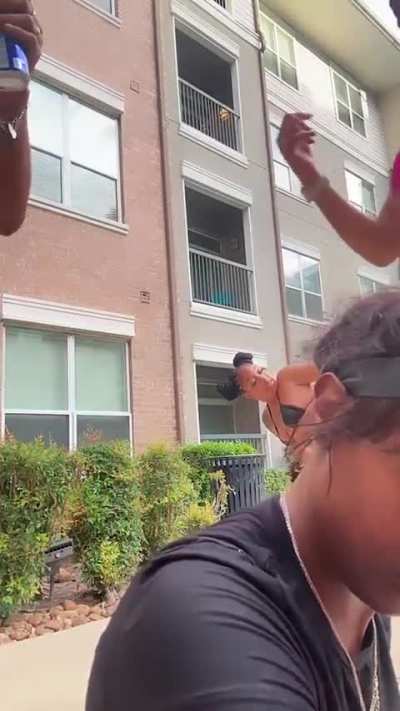 Ig live pool party hoes shaking ass 🔥