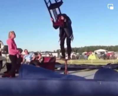 На что он надеялся?