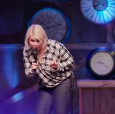 Jenna Kim Jones (Dry Bar Comedy, Fun to Hug)