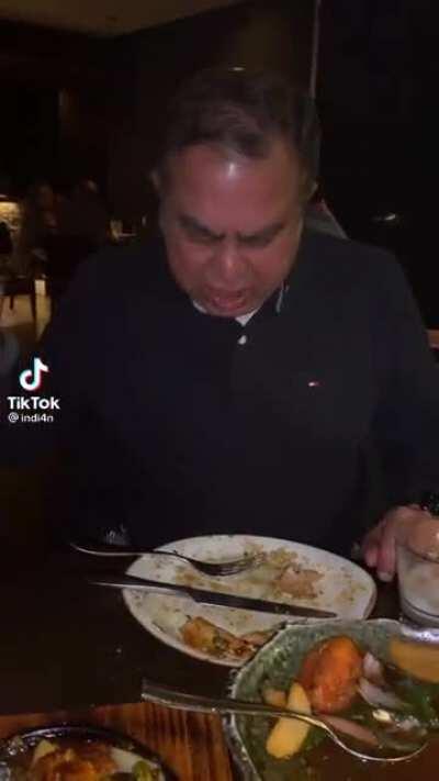 Raj and his family when he’s not working. xqcL