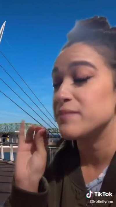 *Eats popcorn while watching*