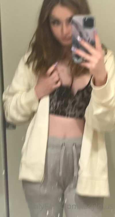 Eat me 💦 my free aIbum belIow