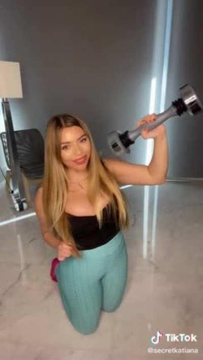 Introducing the Shake Weight! BOUNCE!